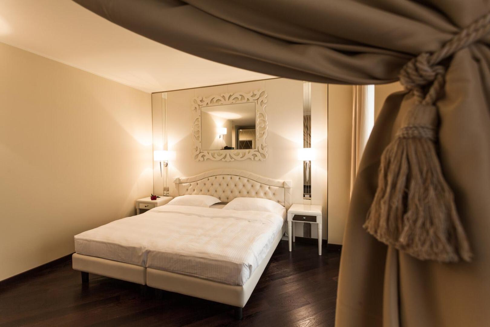 Hotel Garda - TonelliHotels Riva del Garda Esterno foto