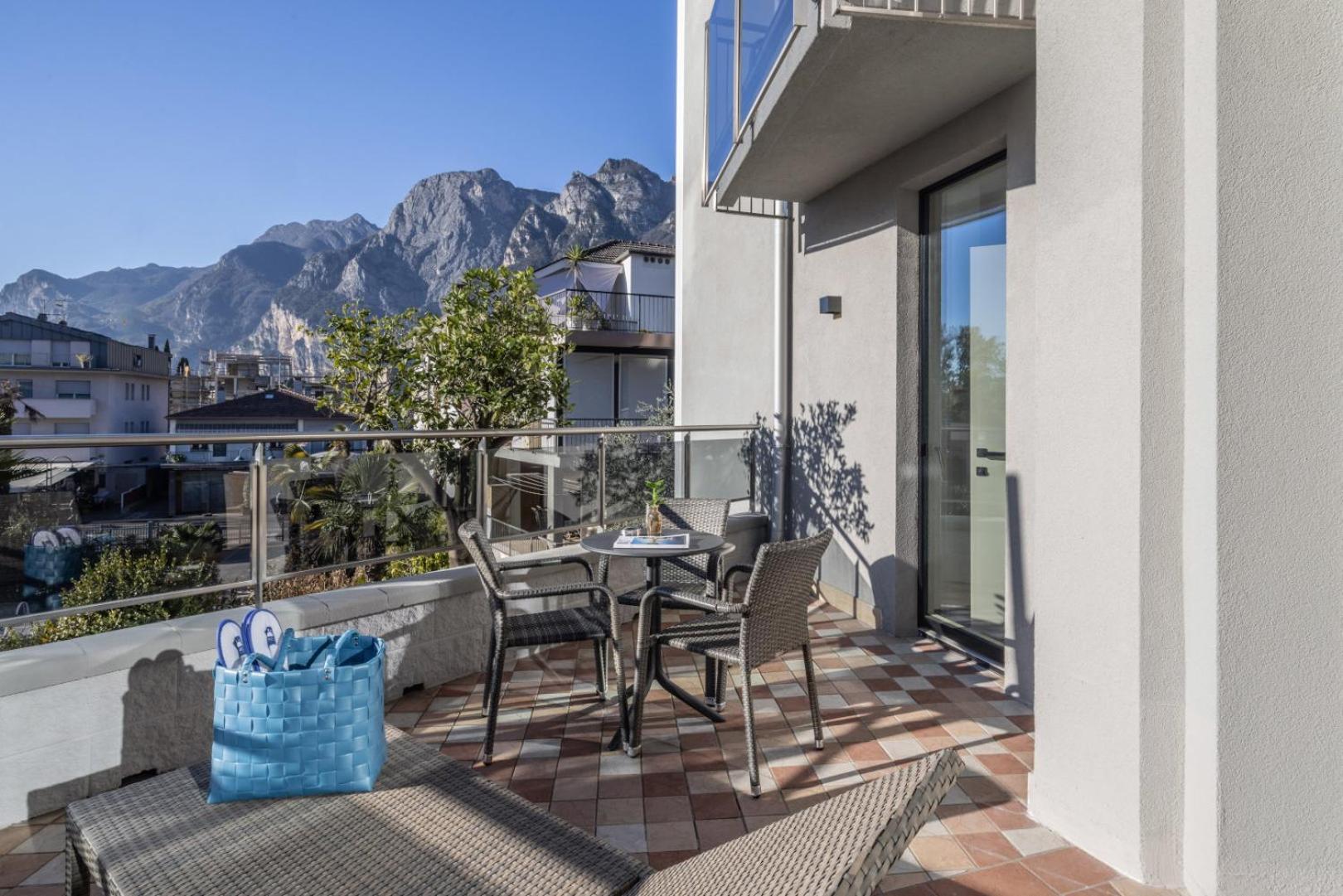 Hotel Garda - TonelliHotels Riva del Garda Esterno foto